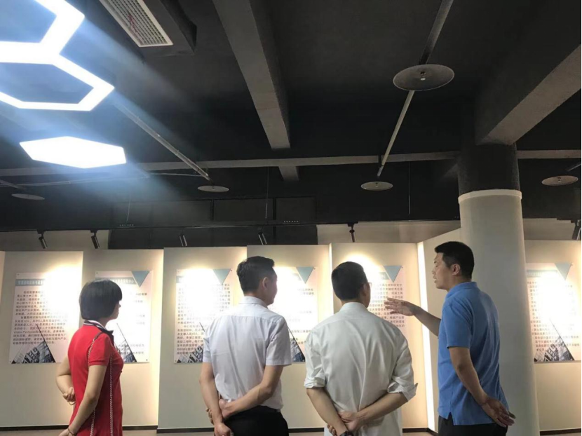 重庆移动政企部一行莅临我院参观交流